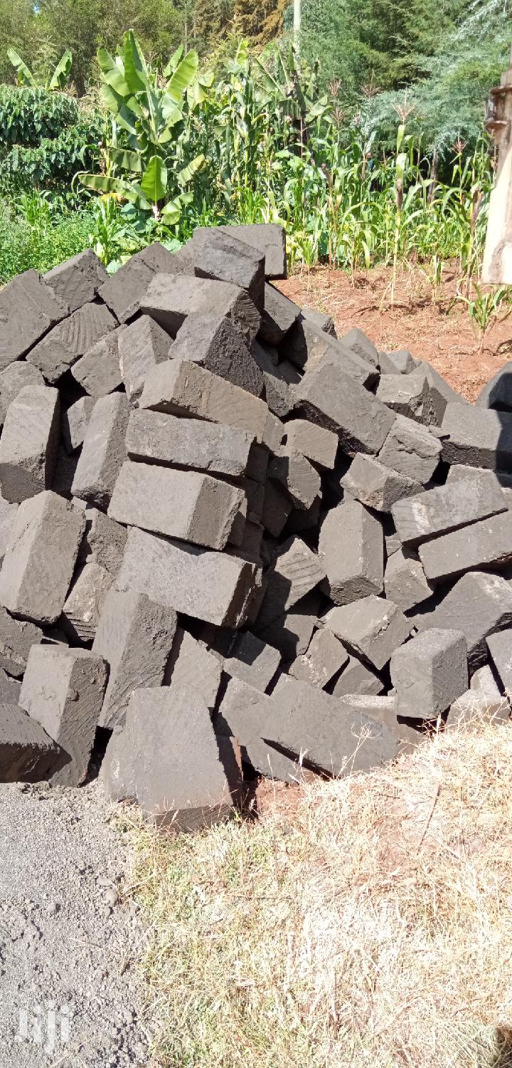 Machine Cut Stones(Ndarugo)