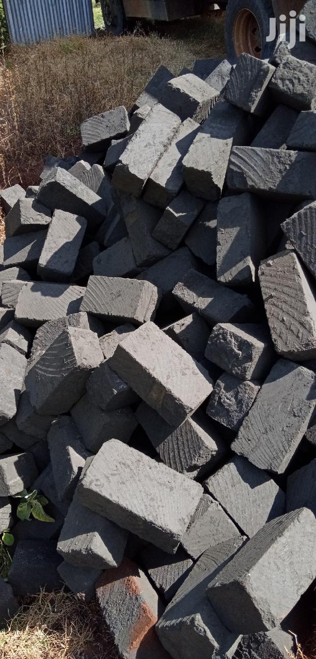 Machine Cut Stones - thumbnail 2