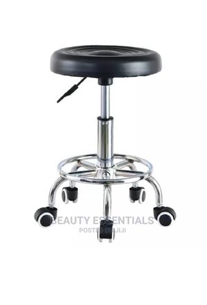 Salon Pedicure Beauty Stool - main view