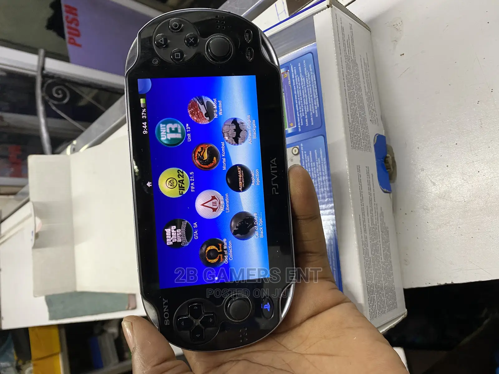 Sony Psvita , Clean Chipped