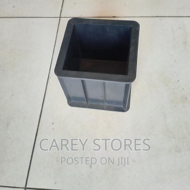 Plastic Concrete Moulds - thumbnail 5