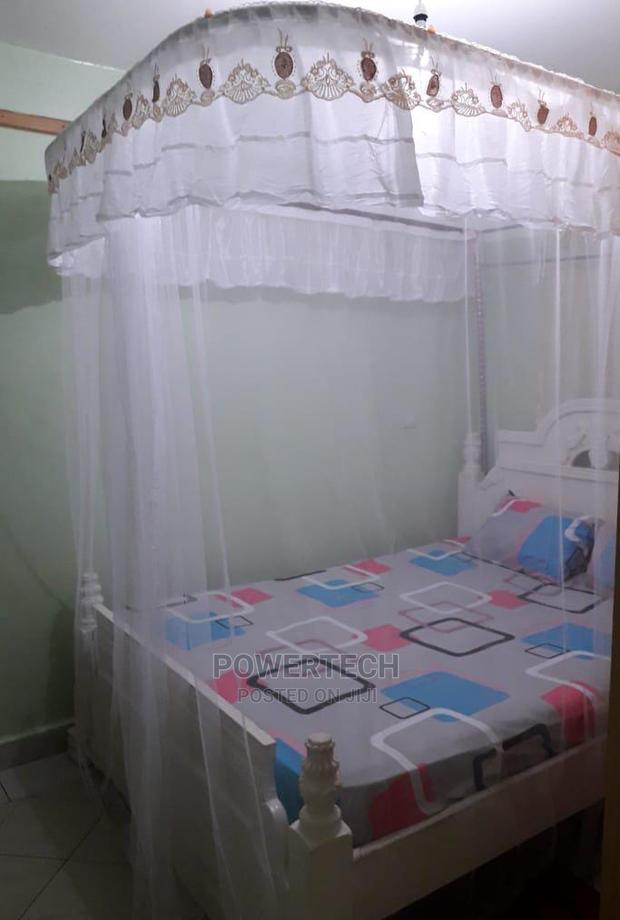 Mosquito Net 2 Stand With Sliding Rails* - main view