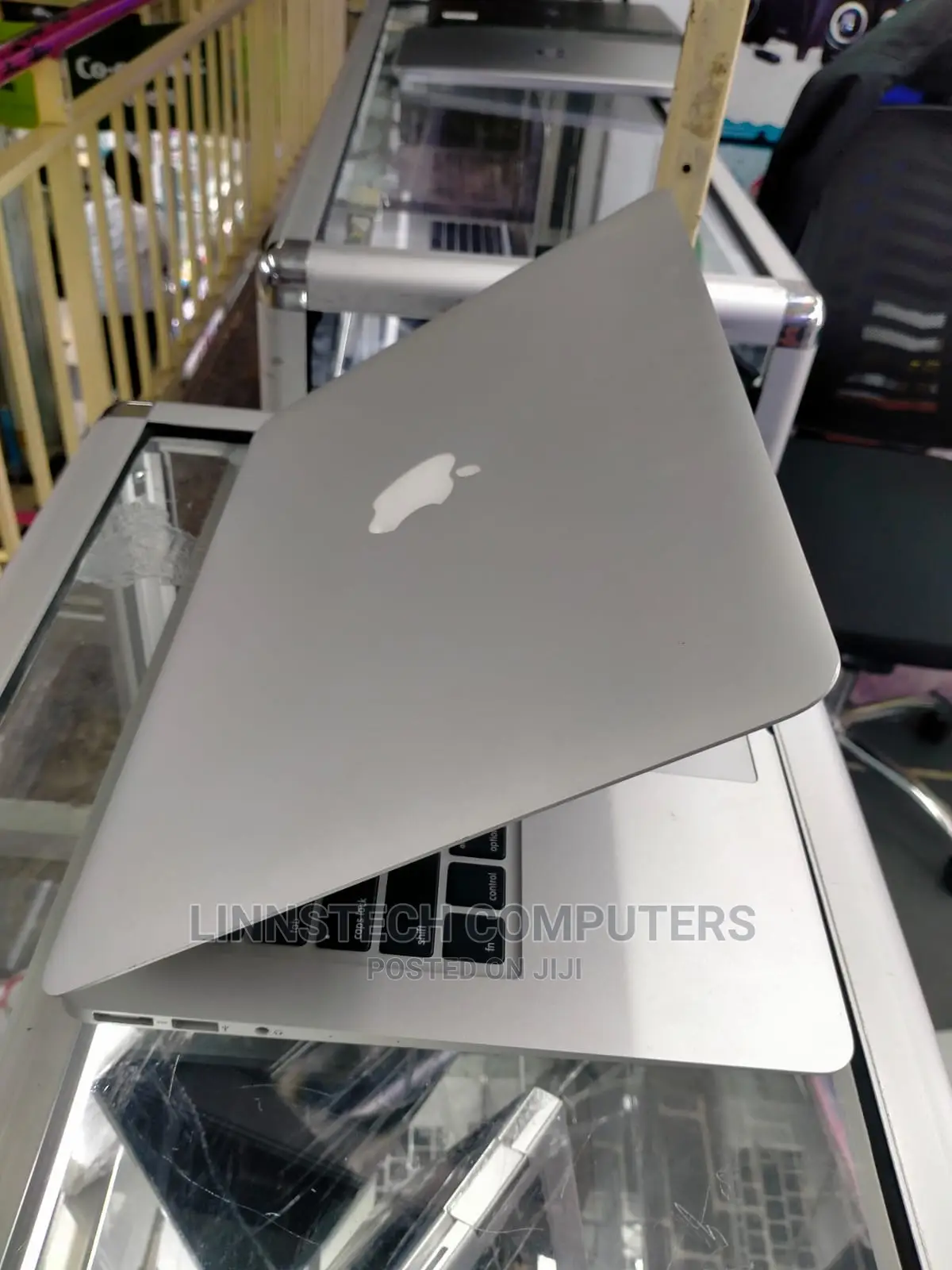 Laptop Apple MacBook Air 2014 4GB Intel Core I5 SSD 128GB