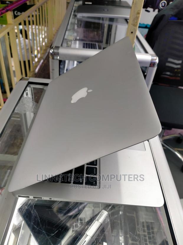 Laptop Apple MacBook Air 2014 4GB Intel Core I5 SSD 128GB