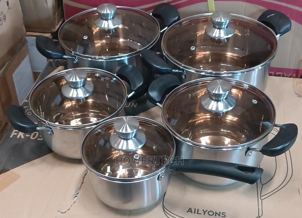 10 Pc Cookware Set James Pot. - main view