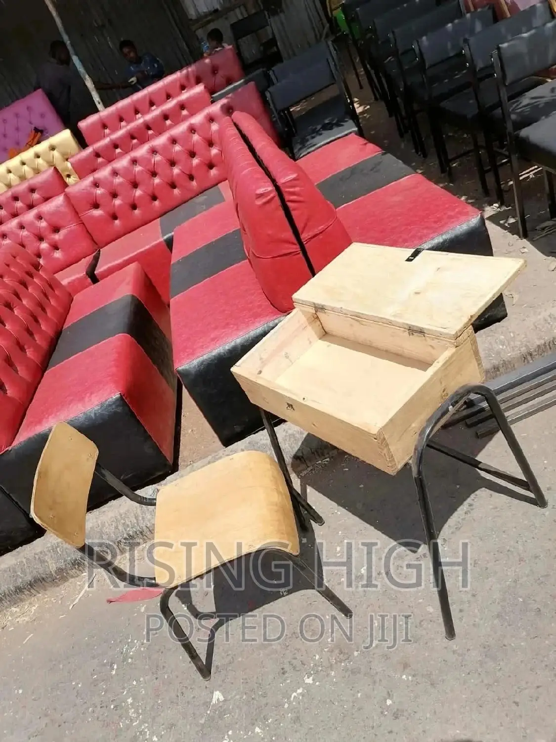 Prestigious Quality Affordable Chairs and Lockers