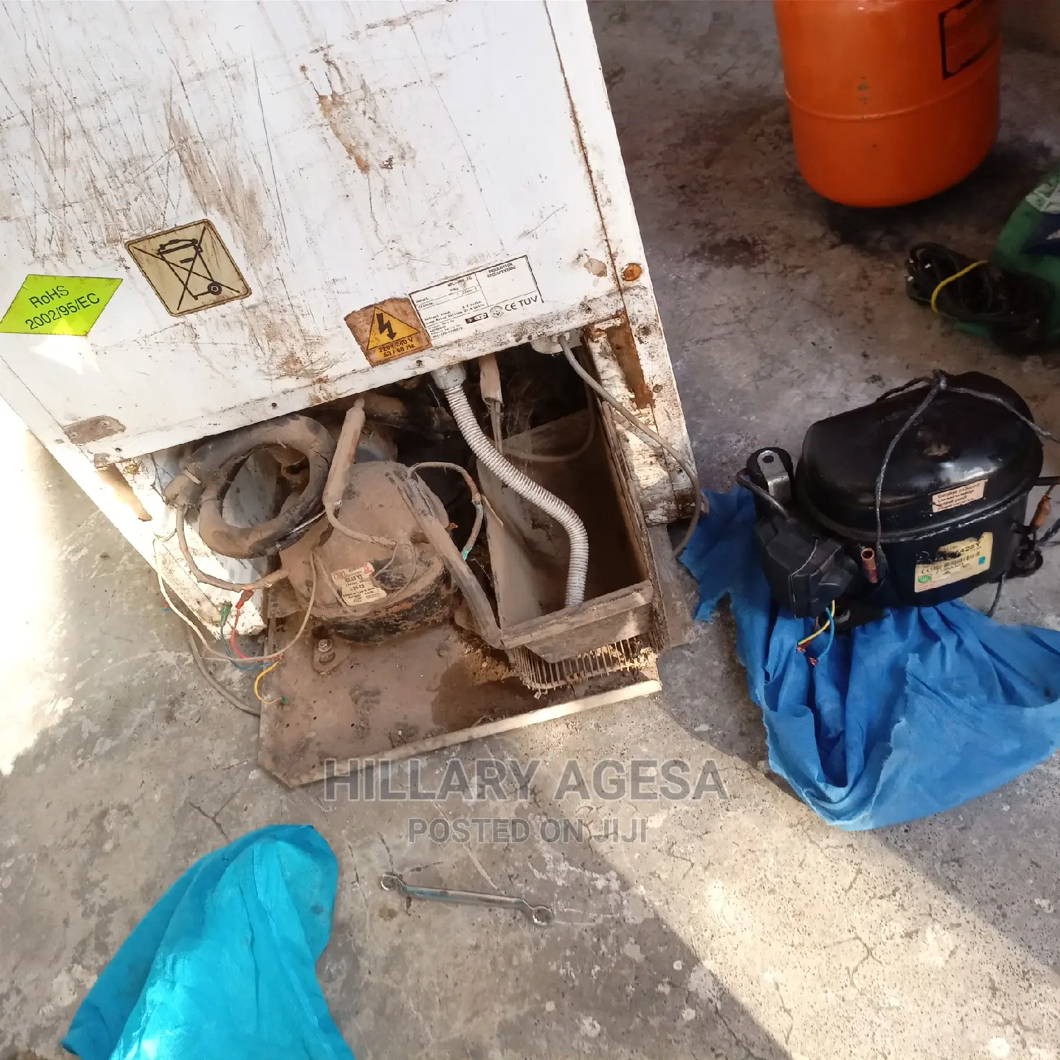 Fridge Repair Services