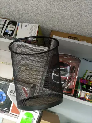 Medium Size Round Mesh Waste Basket Bin