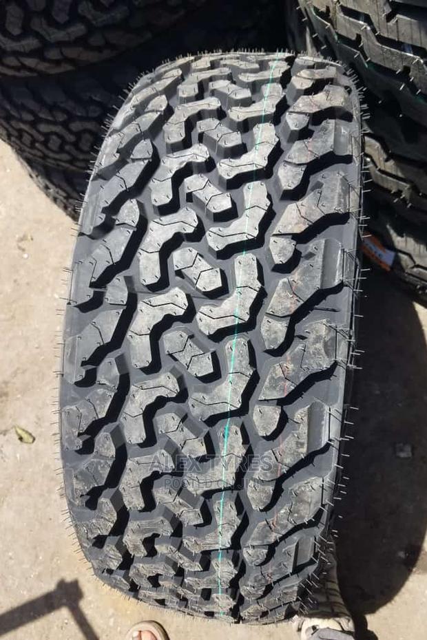 265/60r18 A/T Maxtreck Tyres Made in China