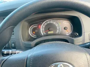 Toyota ISIS 1.8 Platana 2WD 2015 Red