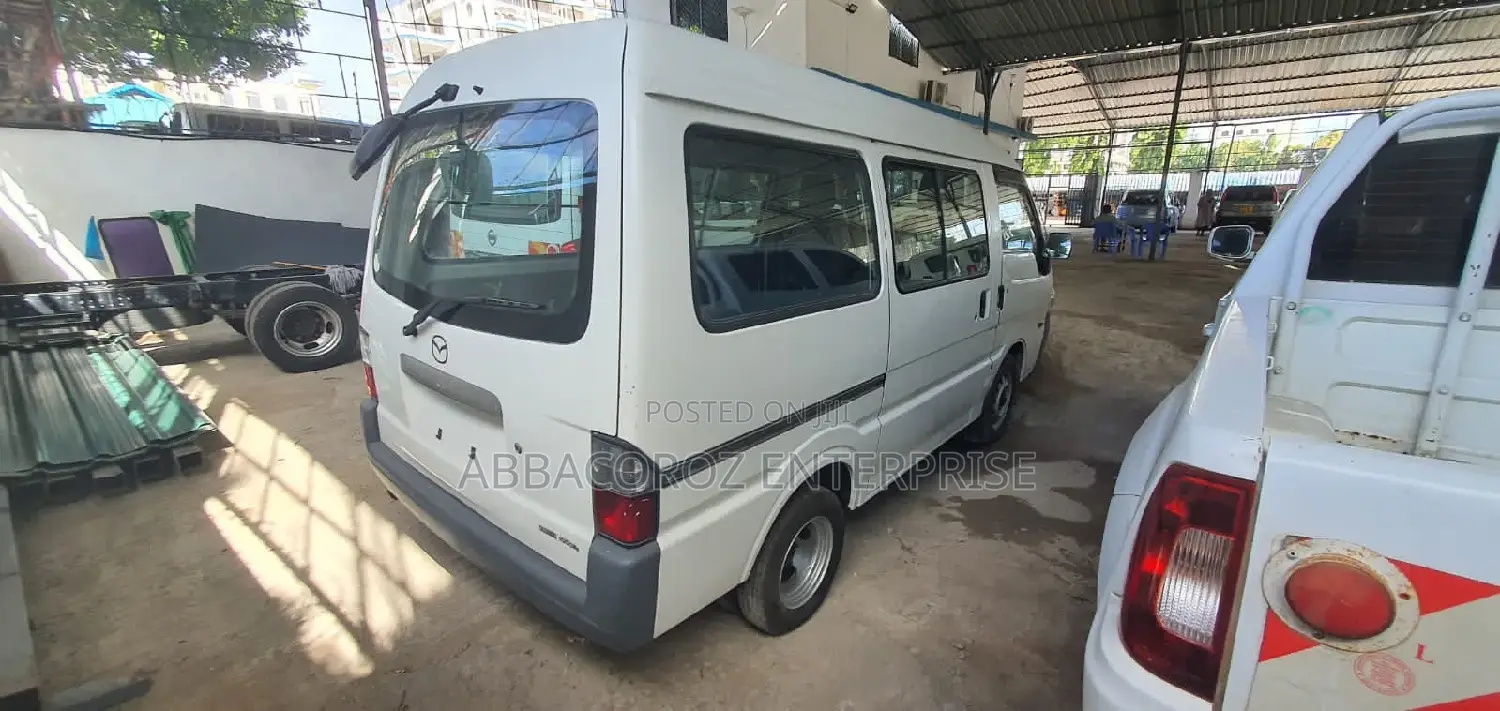Mazda Bongo 2015 White