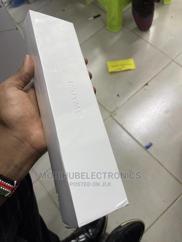 Apple Watch Series 6 44mm Brand New Sealed Black