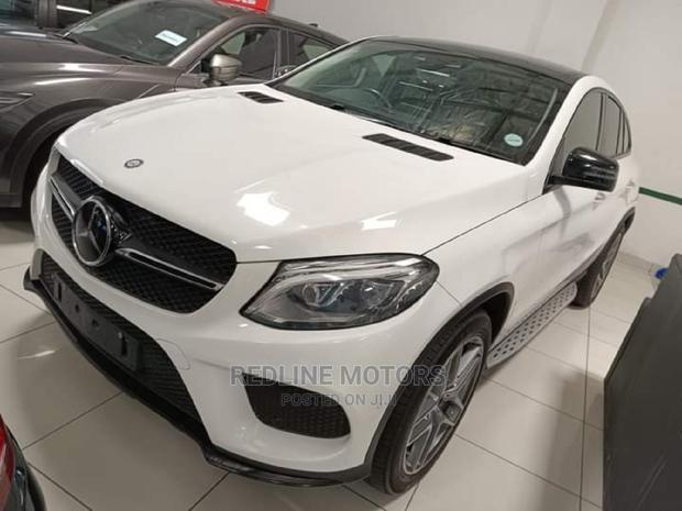 Mercedes-Benz GLE-Class 2017 White