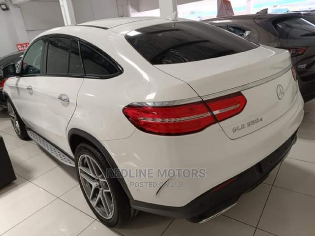 Mercedes-Benz GLE-Class 2017 White - thumbnail 5