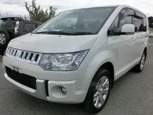 Mitsubishi Delica 2016 White