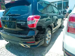 Subaru Forester 2015 Black