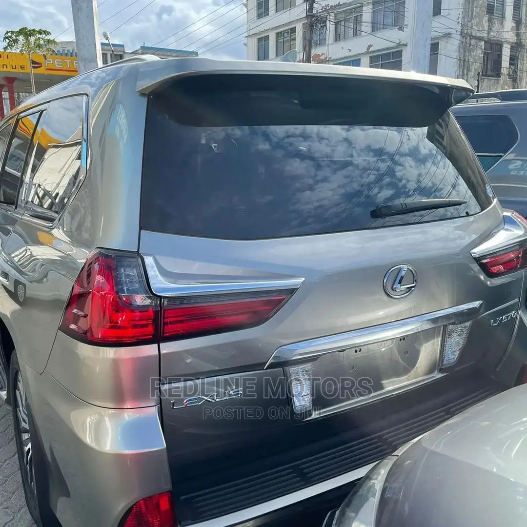 Lexus LX 570 (5 Seats) AWD 2016 Gray
