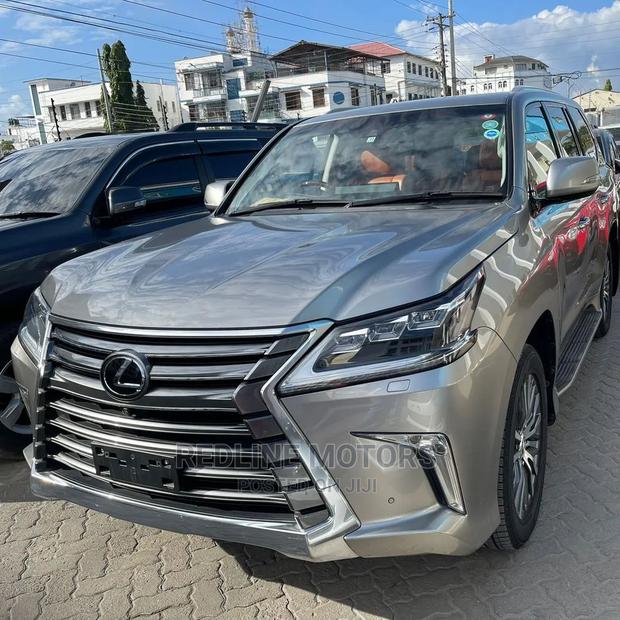 Lexus LX 570 (5 Seats) AWD 2016 Gray