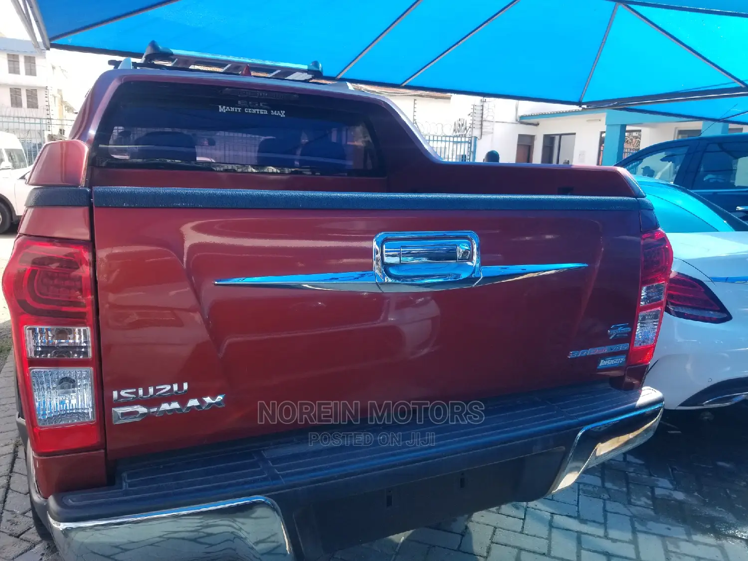 Isuzu D-Max 2015 Orange