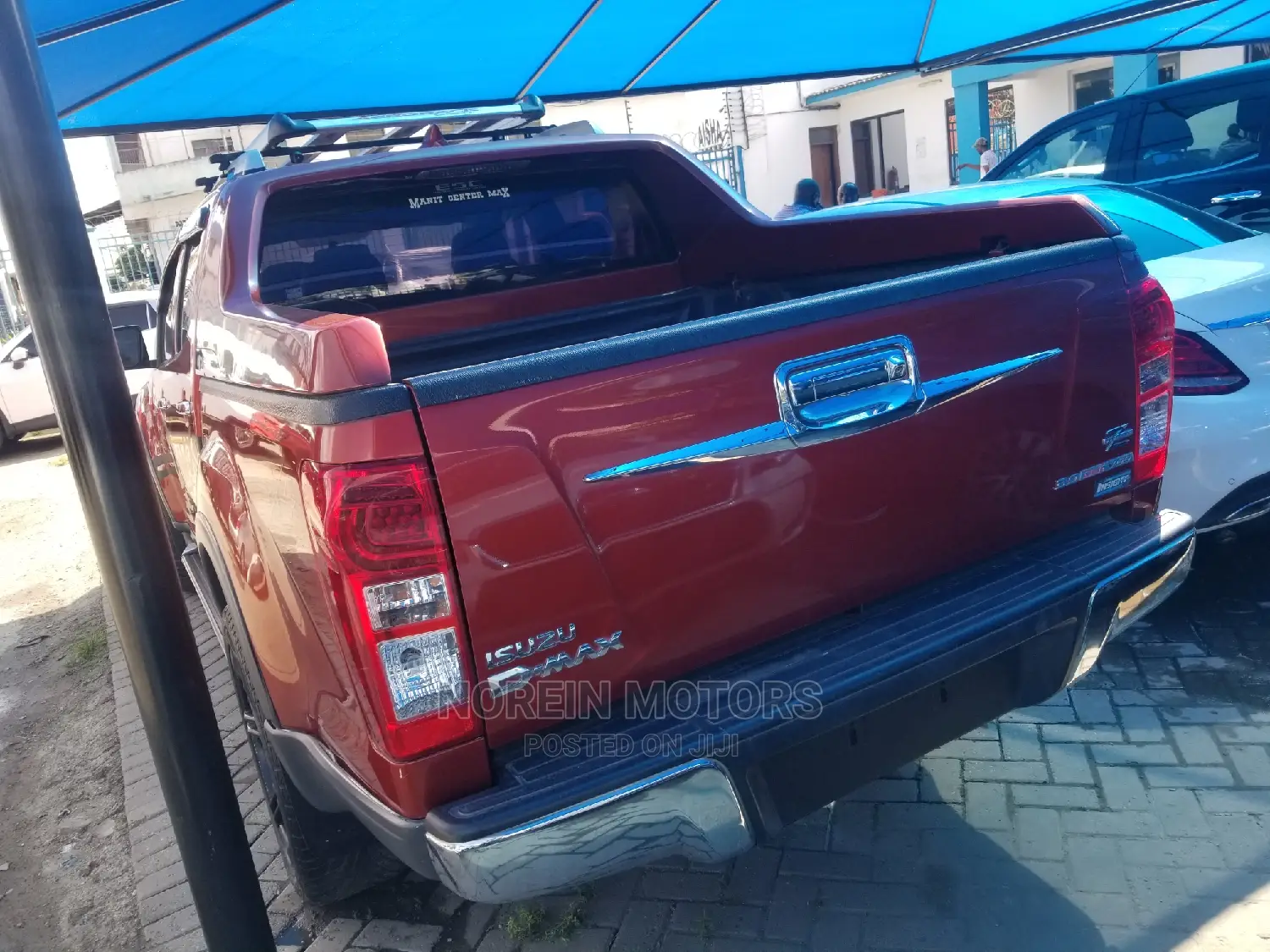 Isuzu D-Max 2015 Orange