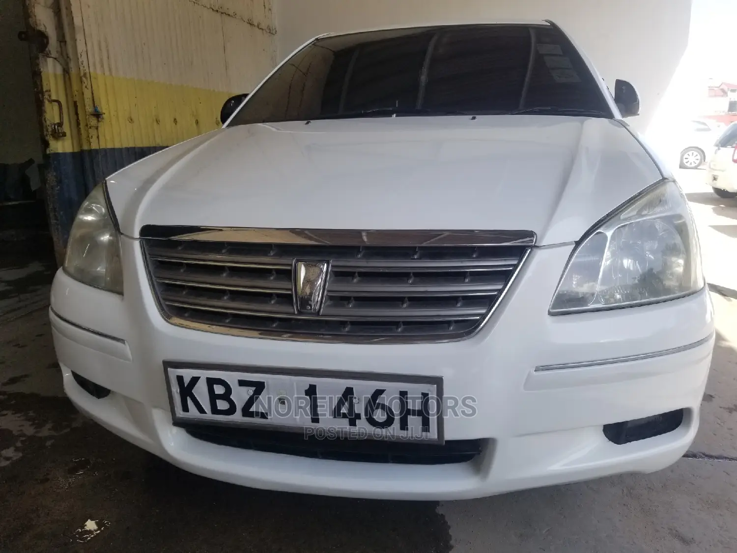 Toyota Premio 1.8 AWD 2013 White