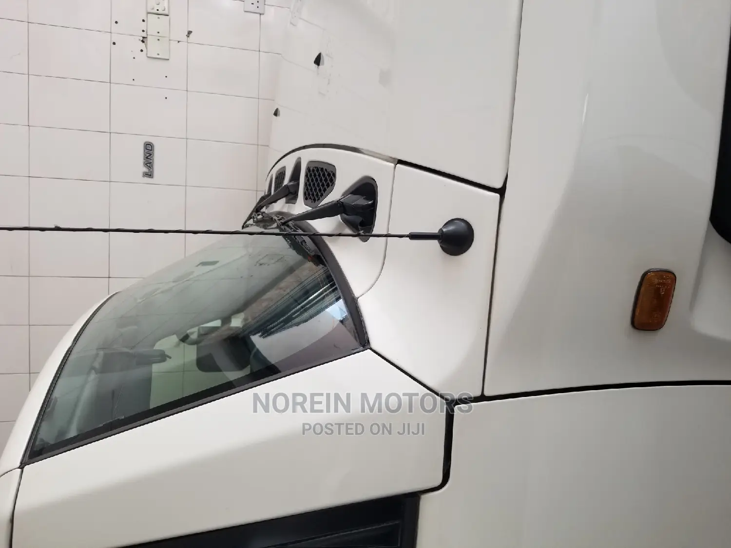 Toyota FJ Cruiser 2015 White