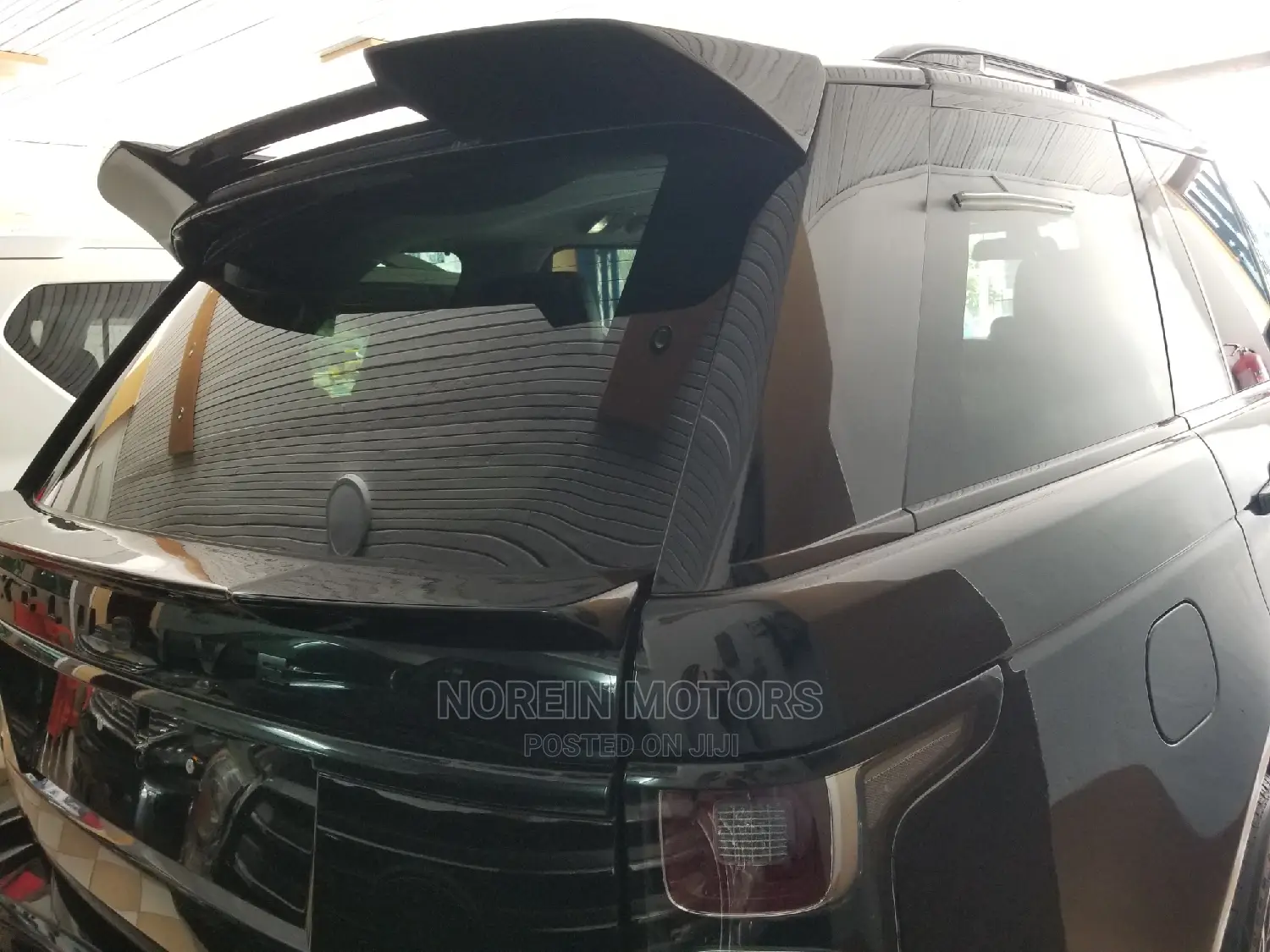 Land Rover Range Rover Vogue 2016 Black