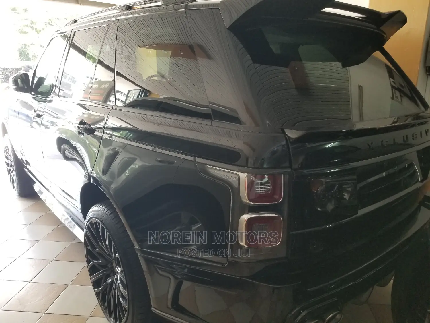 Land Rover Range Rover Vogue 2016 Black