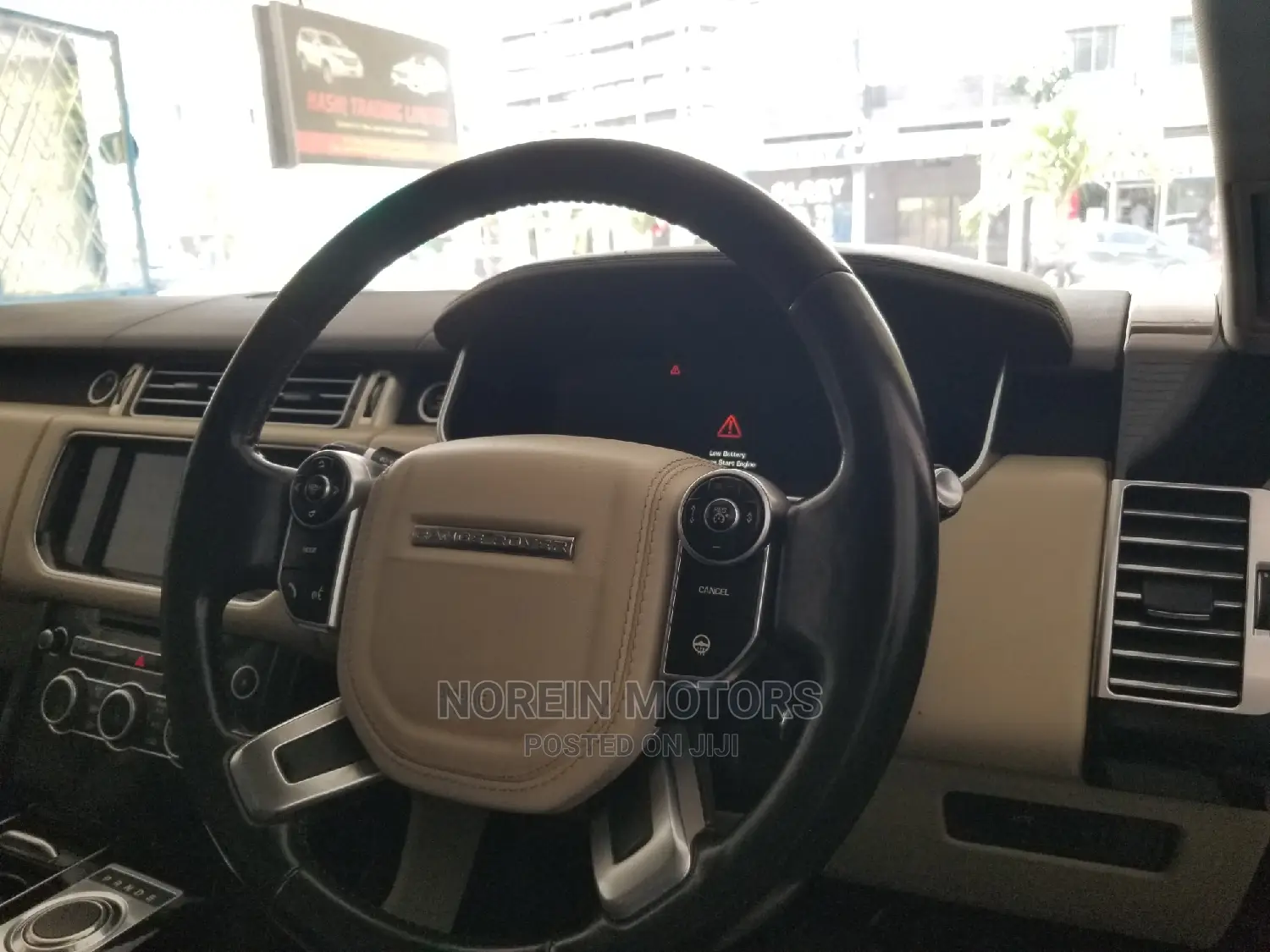 Land Rover Range Rover Vogue 2016 Black