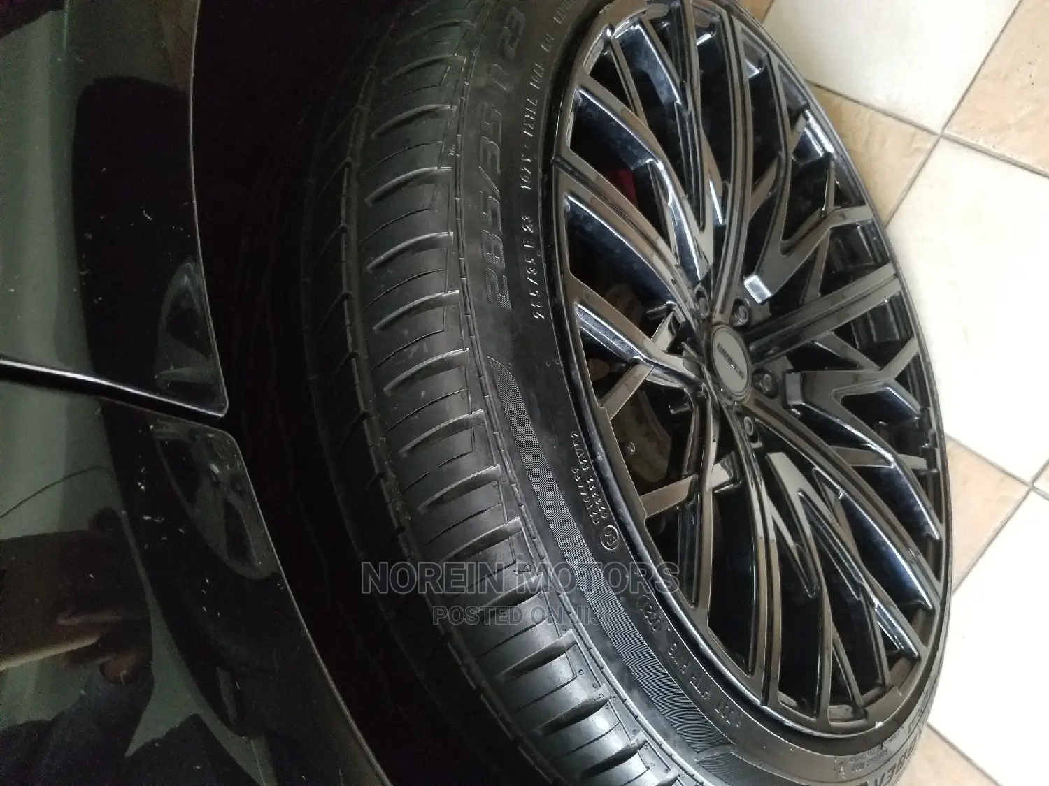 Land Rover Range Rover Vogue 2016 Black
