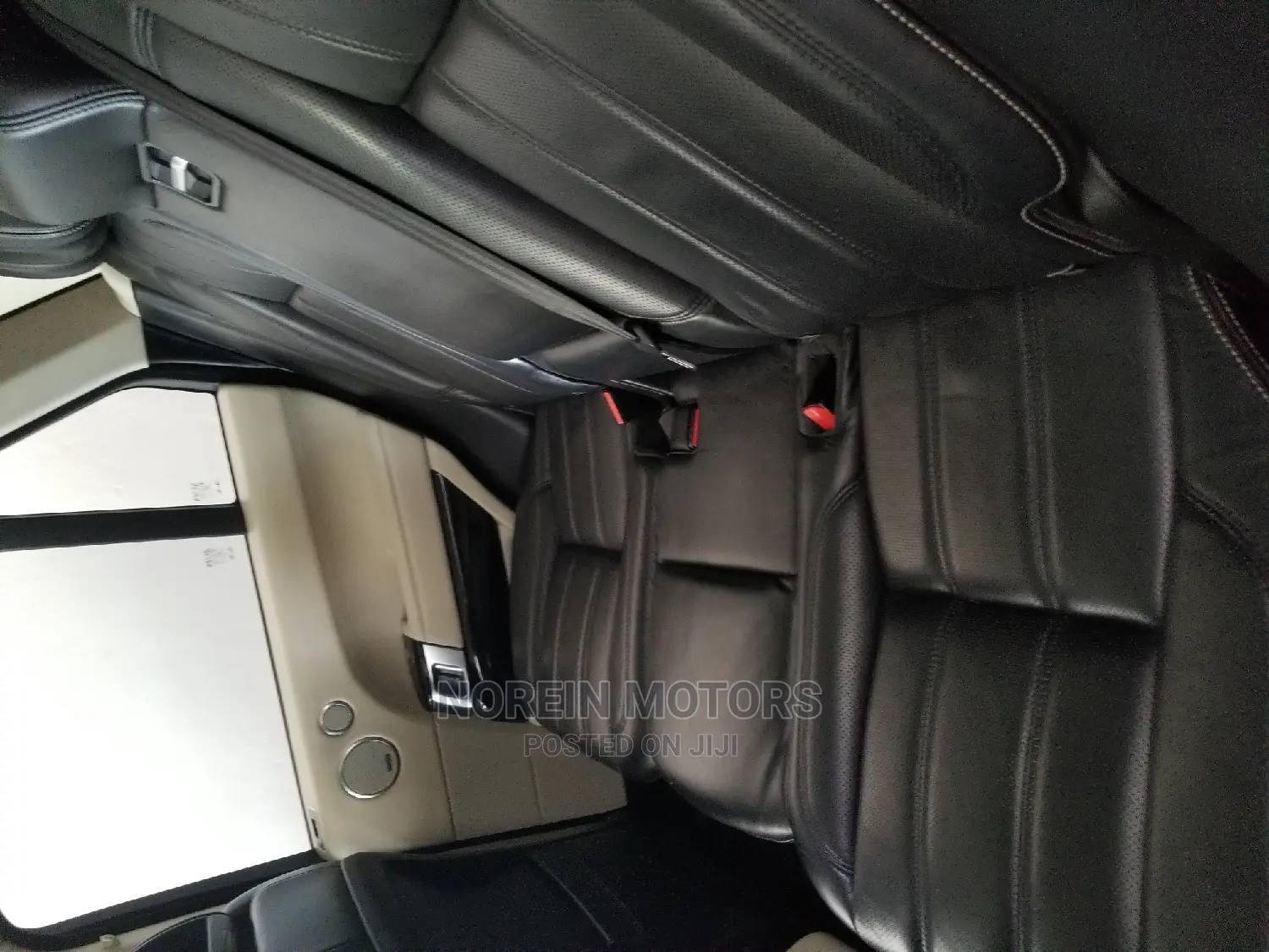 Land Rover Range Rover Vogue 2016 Black