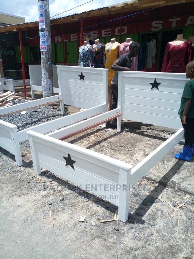 Morden Beds 3.5 by 6 Fitts - main view