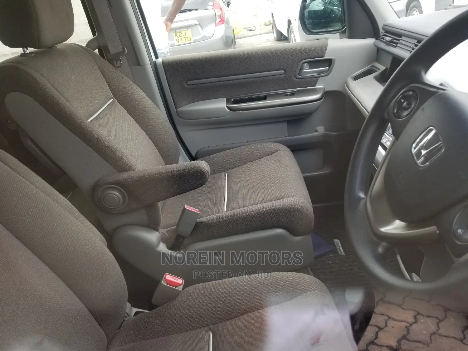 Honda Stepwgn 2015 White