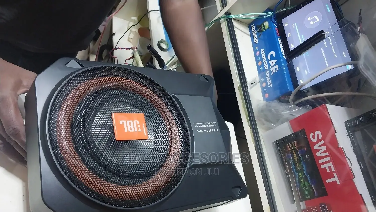 Jbl Underseat Woofer