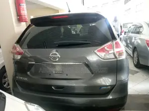 Nissan X-Trail 2015 Gray