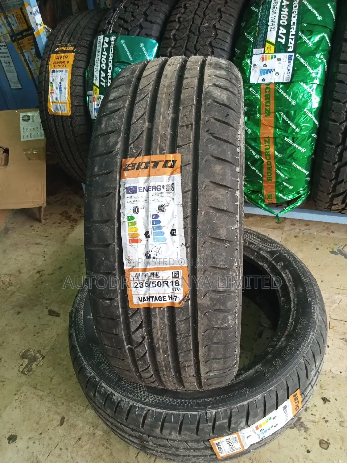235/50r18 Boto