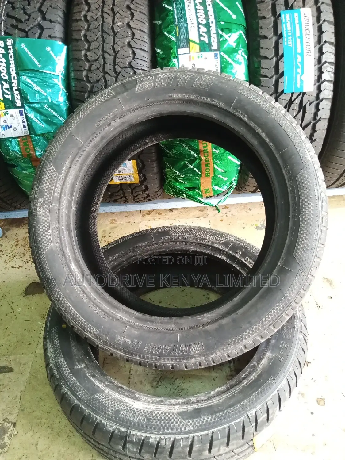 235/50r18 Boto