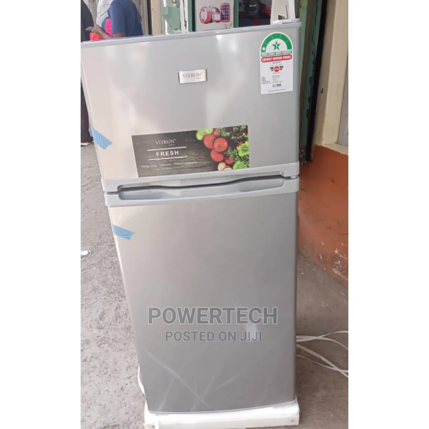 Vitron 128 Litres Fridge /Refrigerator