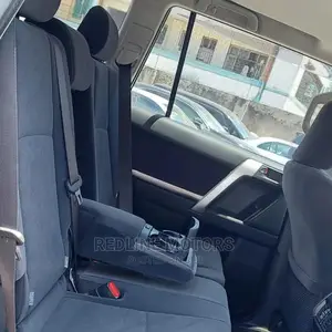 Toyota Land Cruiser Prado 2.7 2018 Matt Black