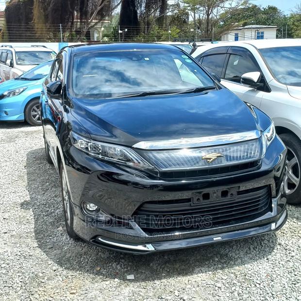 Toyota Harrier 2.0 2016 Black