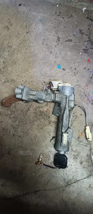 Toyota Lexus 300 Ignition Switch.