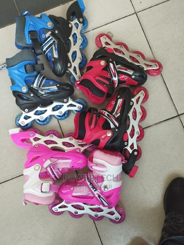 Skating Shoes * - main view