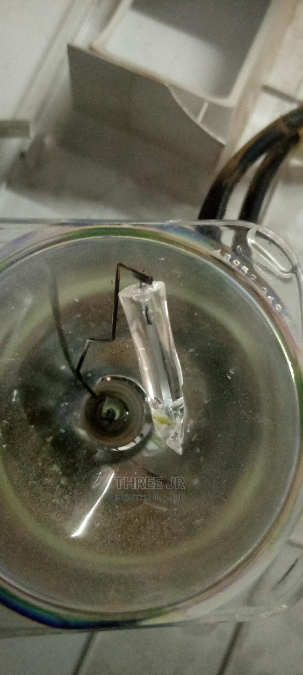 We Replace Broken Projector Lamps - thumbnail 2