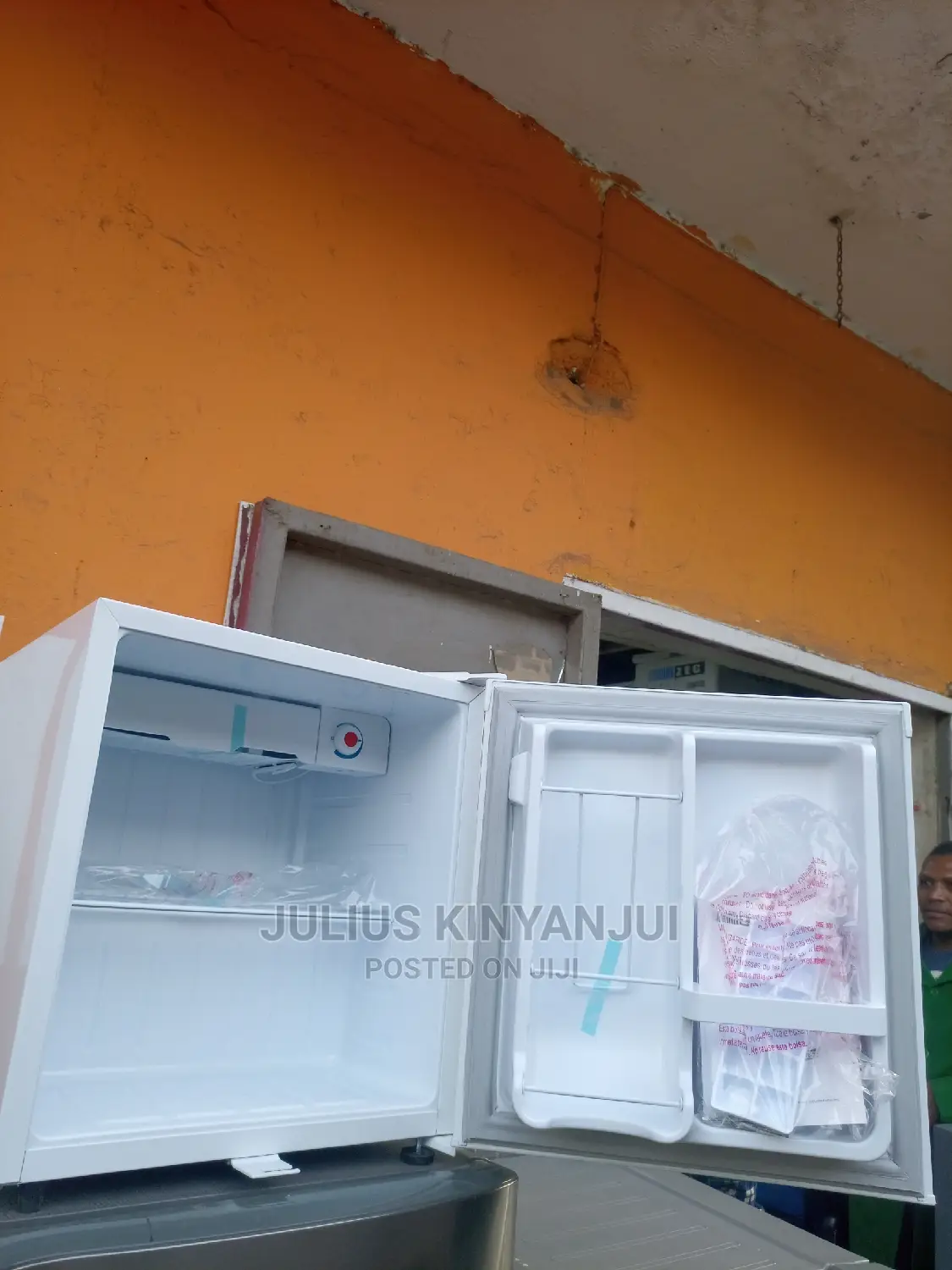 Mini Table Top Fridge