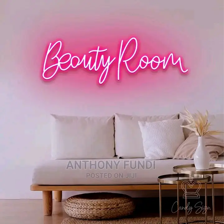 Custom Neon Signs to Glam Your Space