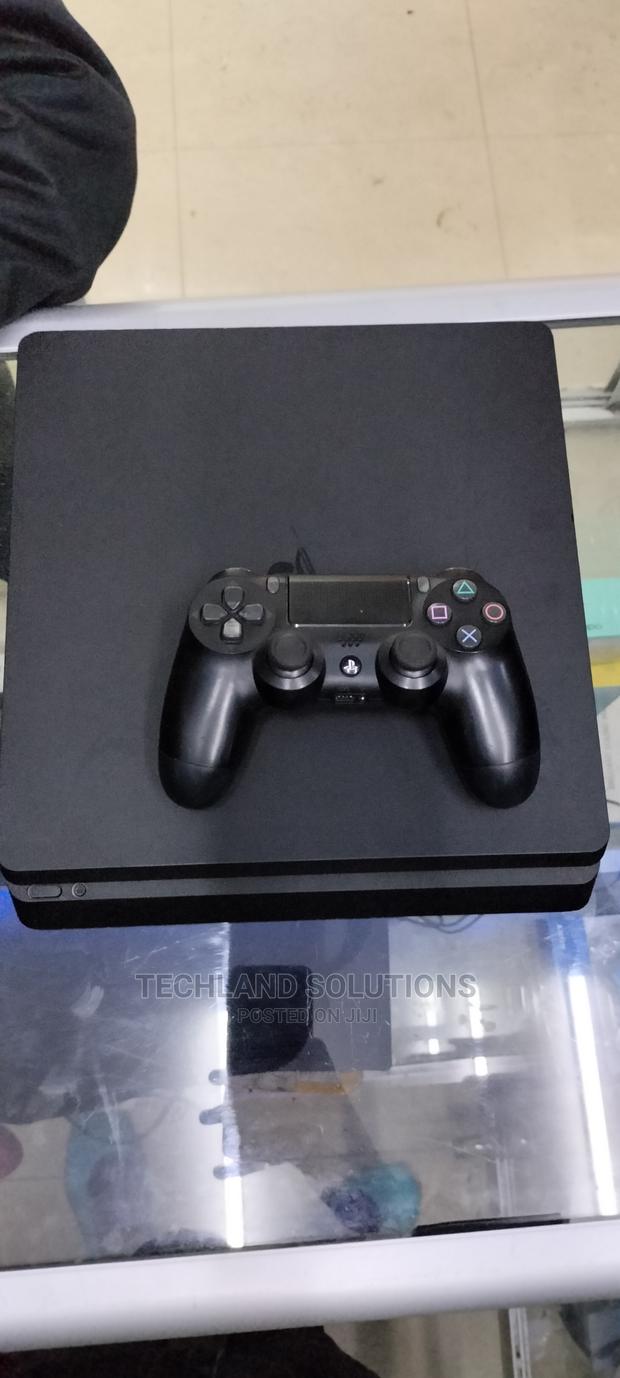 SONY Playstation 4 Slim , Ps4 Slim Used