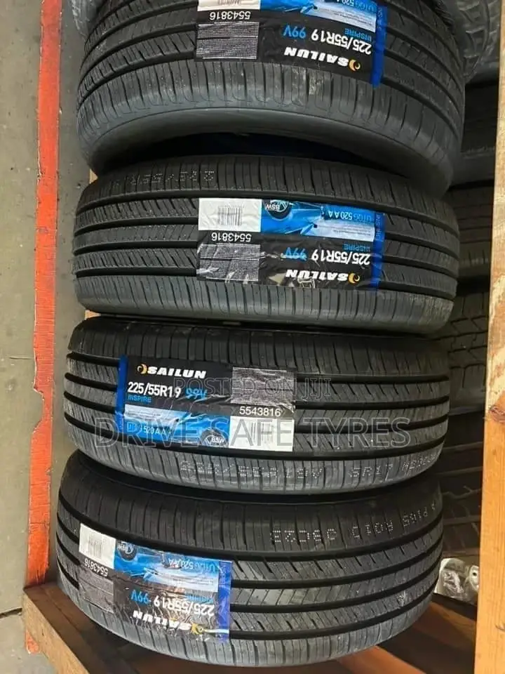 225/55 R19 Sailun Tyre (China)