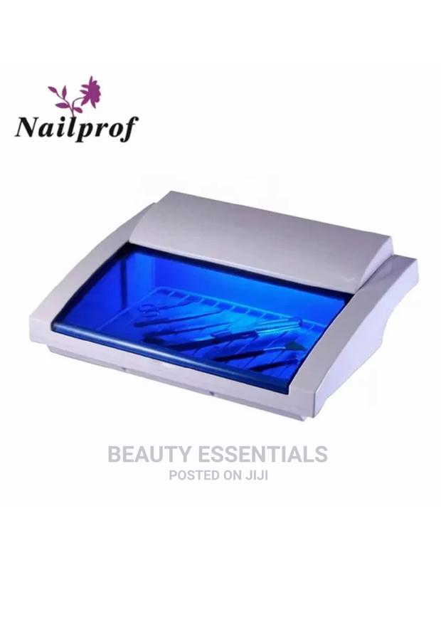 Plastic Blue Door Sterilizer