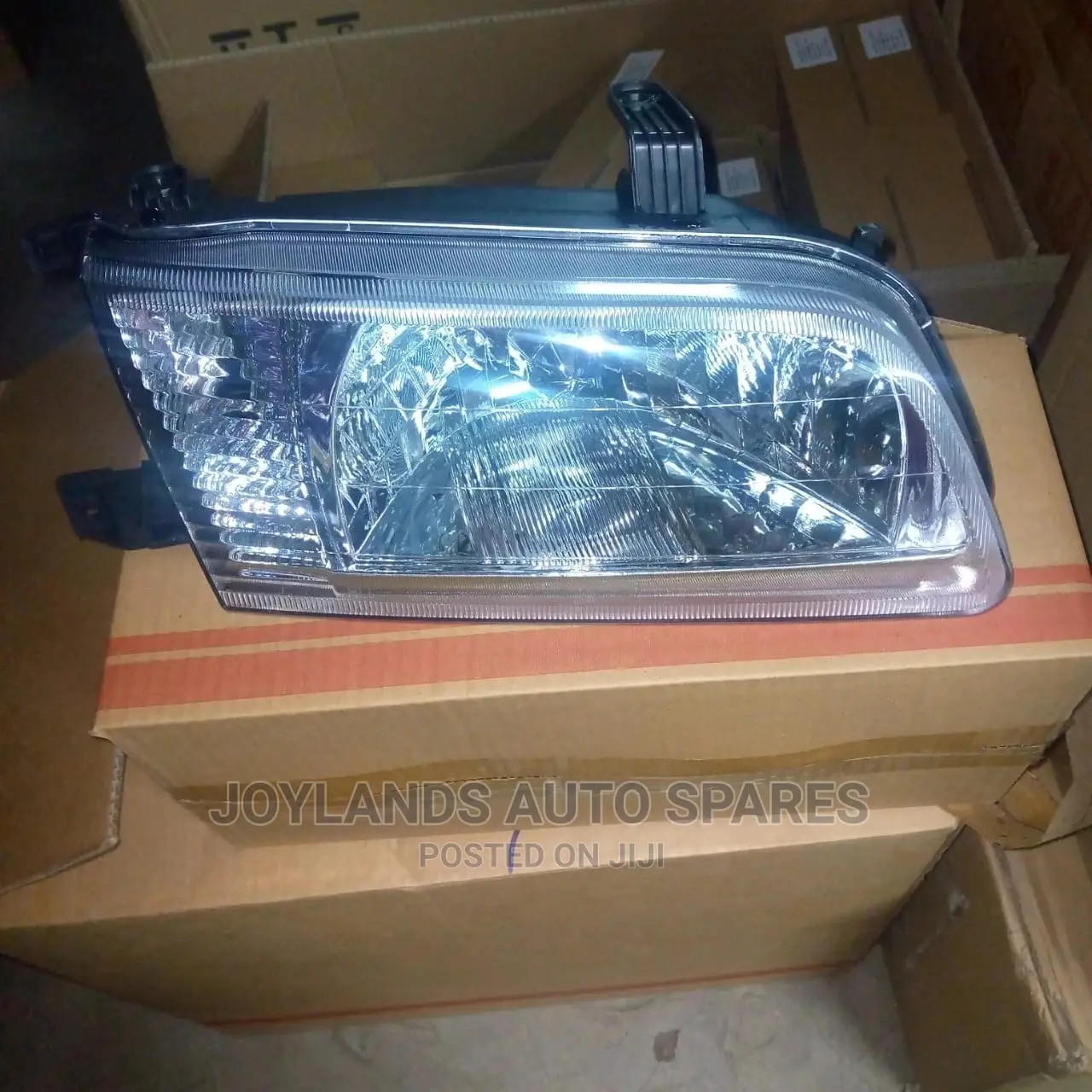 Headlamp Nissan B15