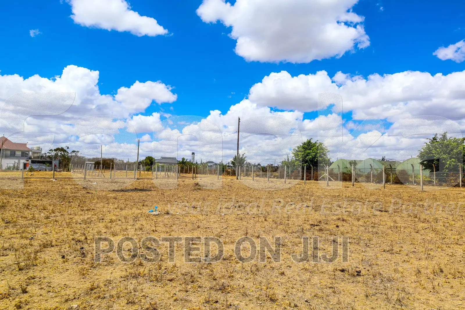 Land Near Tarmac for Sale